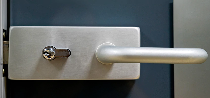 Industrial Lock And Key Repair And Installation in Charter Oak, CA