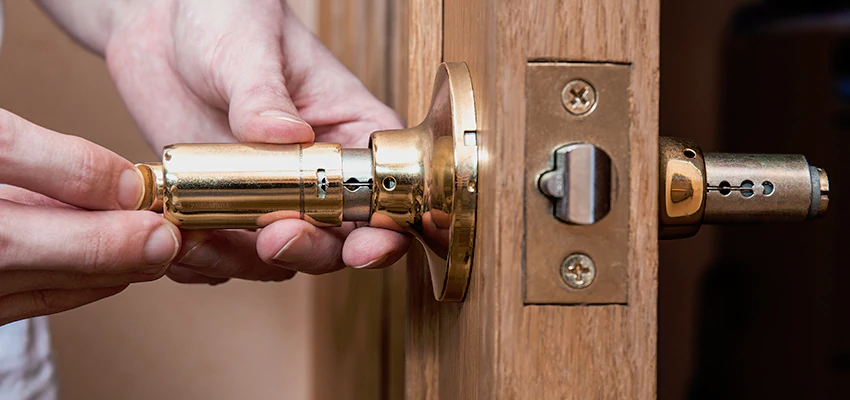 Padlock Lock Replacement Assistance in Charter Oak, CA